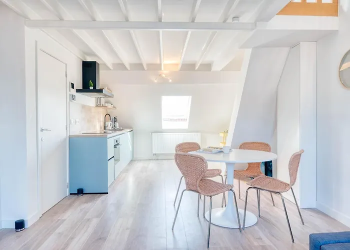 Bright Duplex Close To The Apartman *