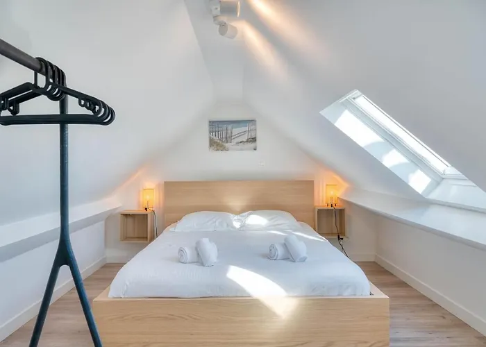 Bright Duplex Close To The * Oostende